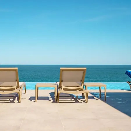 Royale Sundance 217 Infinity Pool & Mamaia Nord *